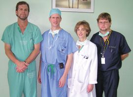 US medical specialist team on working visit
