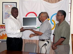NOC hands over Dell laptop