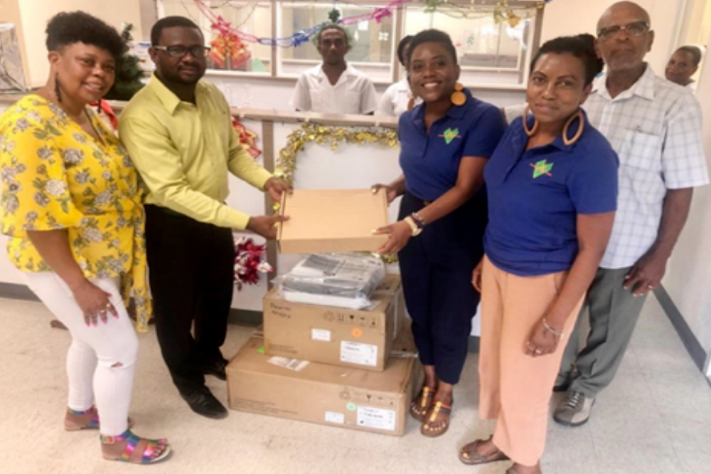 Vincentians in Toronto donate ECG Machine to Chateaubelair Hospital ...