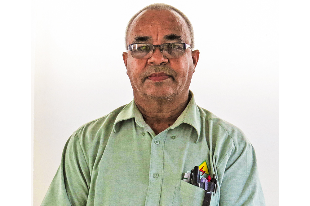 VINLEC employee retires after 45 years of service VINLEC employee retires after 45 years of service