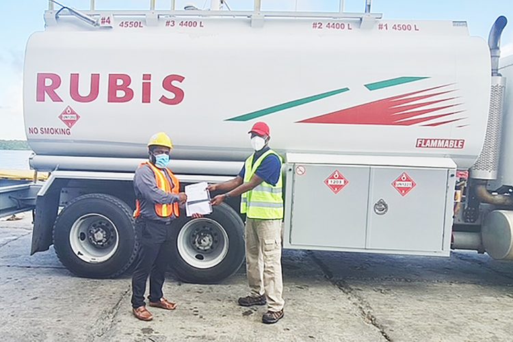 RUBIS supports the Vincentian relief efforts