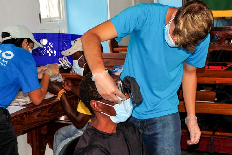 More than 185 receive help in Hope volunteer eye clinics