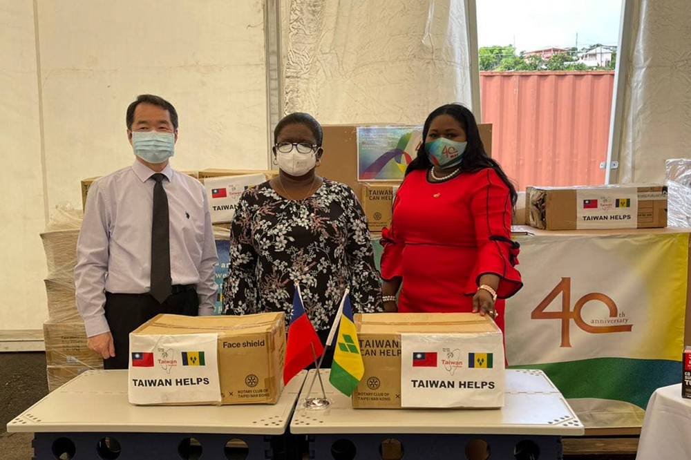 Foundations donate two containers of relief goods - Vimarsana News
