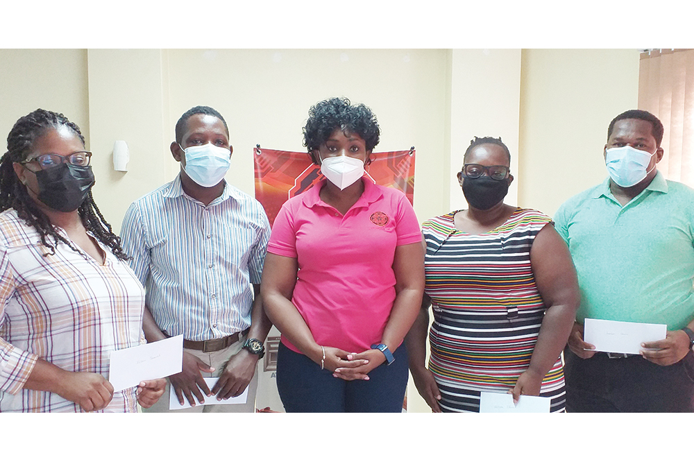 Five receive bursaries from SVGTCCU to pursue higher education - Vimarsana News
