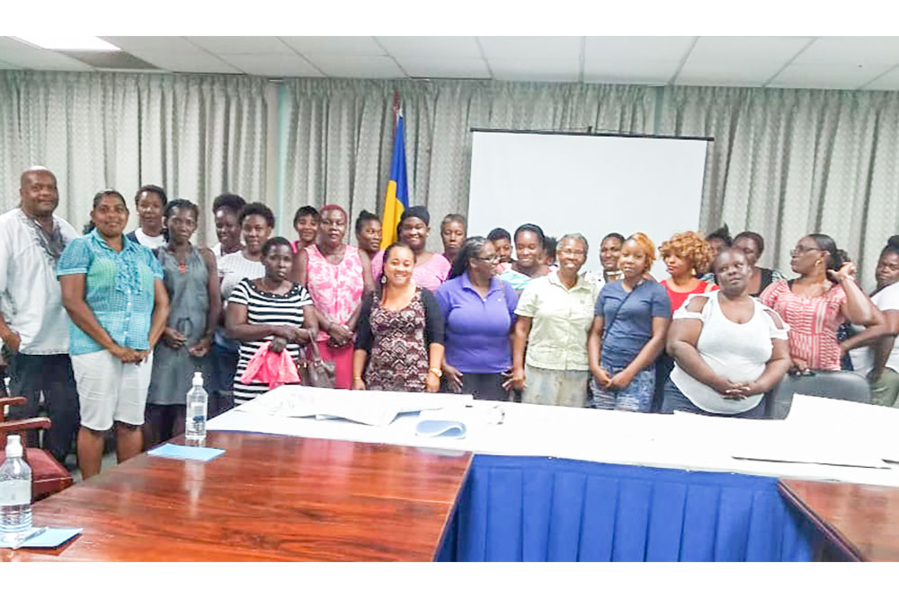 Too many persons on gov’t assistance in SVG – Dr Simmons Too many persons on gov’t assistance in SVG – Dr Simmons