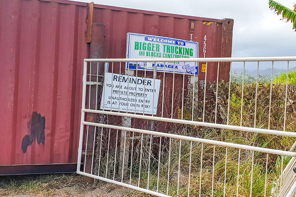 ‘Bigger’ blocks road to farmers’ land with 40 ft container ‘Bigger’ blocks road to farmers’ land with 40 ft container
