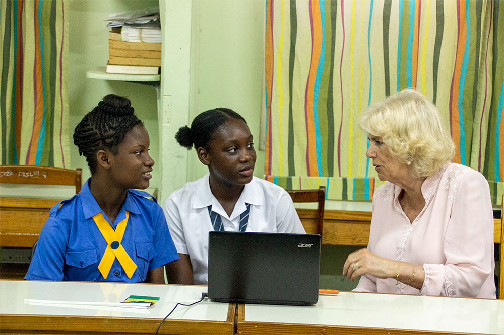 Vincentians urged to participate in Queen’s Essay competition (+Videos) Vincentians urged to participate in Queen’s Essay competition (+Videos)