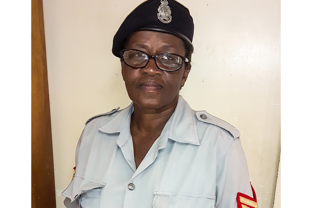 RSVGFP female Auxiliary officer celebrates 40 years of service - Vimarsana News