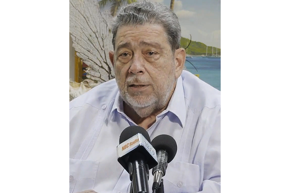 Persons experiencing problems have a shoulder to lie on – PM Persons experiencing problems have a shoulder to lie on – PM